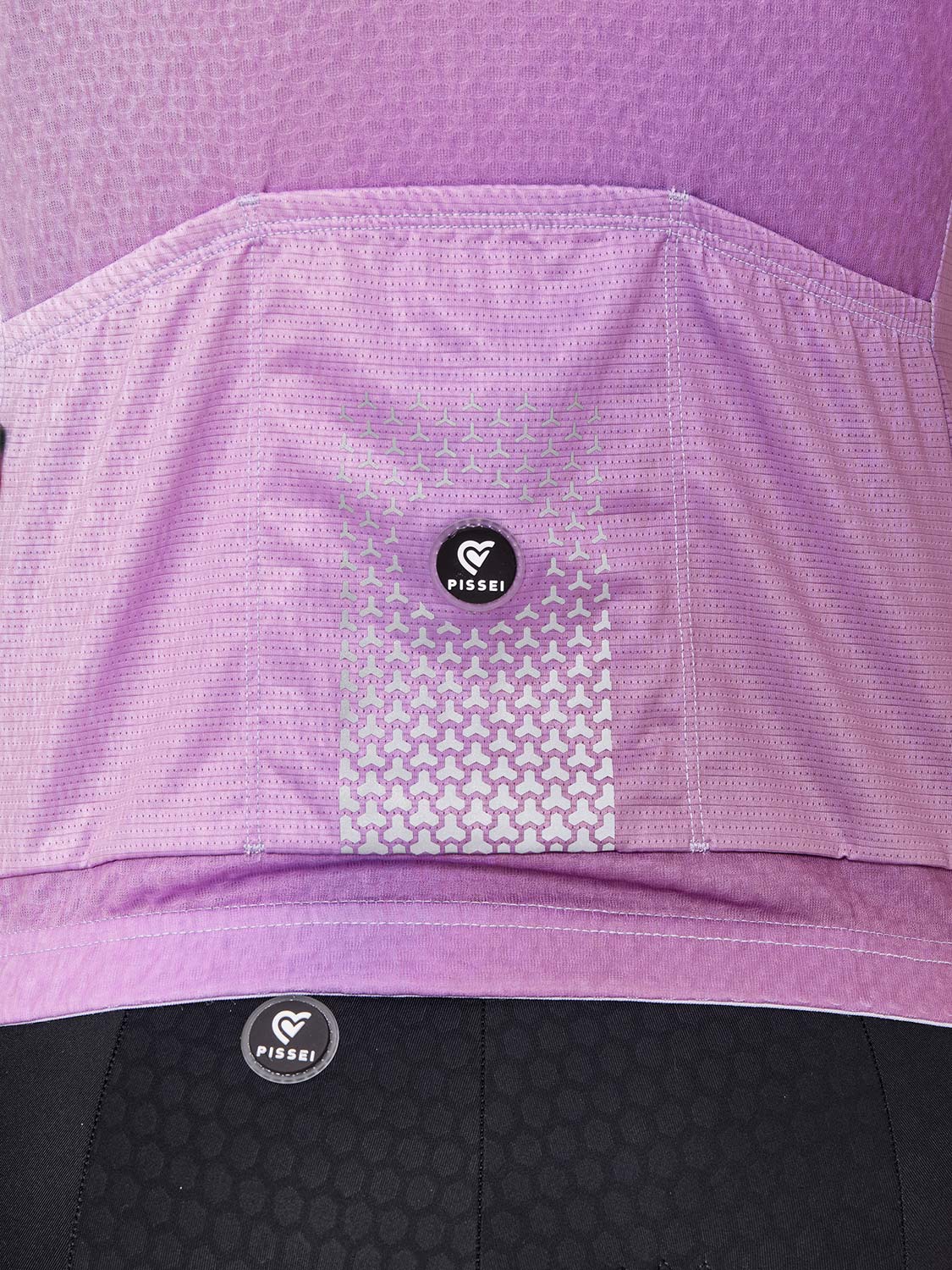 PISSEI -Zeit mit kurzem Ärmelhemd