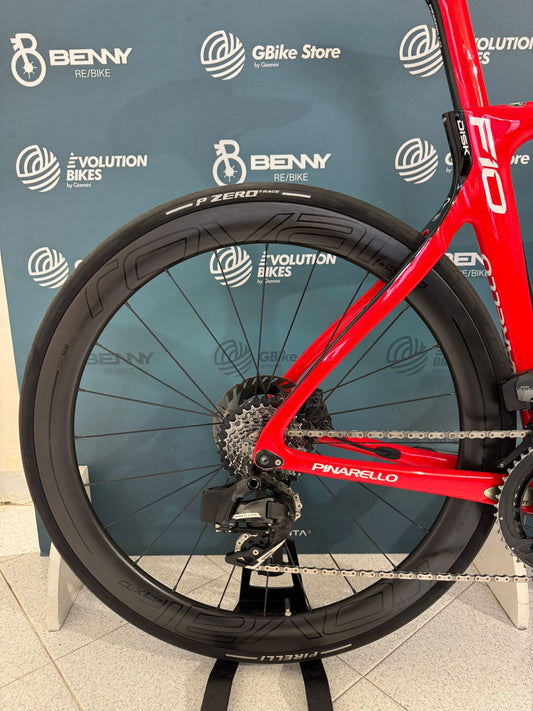 Pinarello Dogma F10 Disc AXS Taglia 54 - Usata