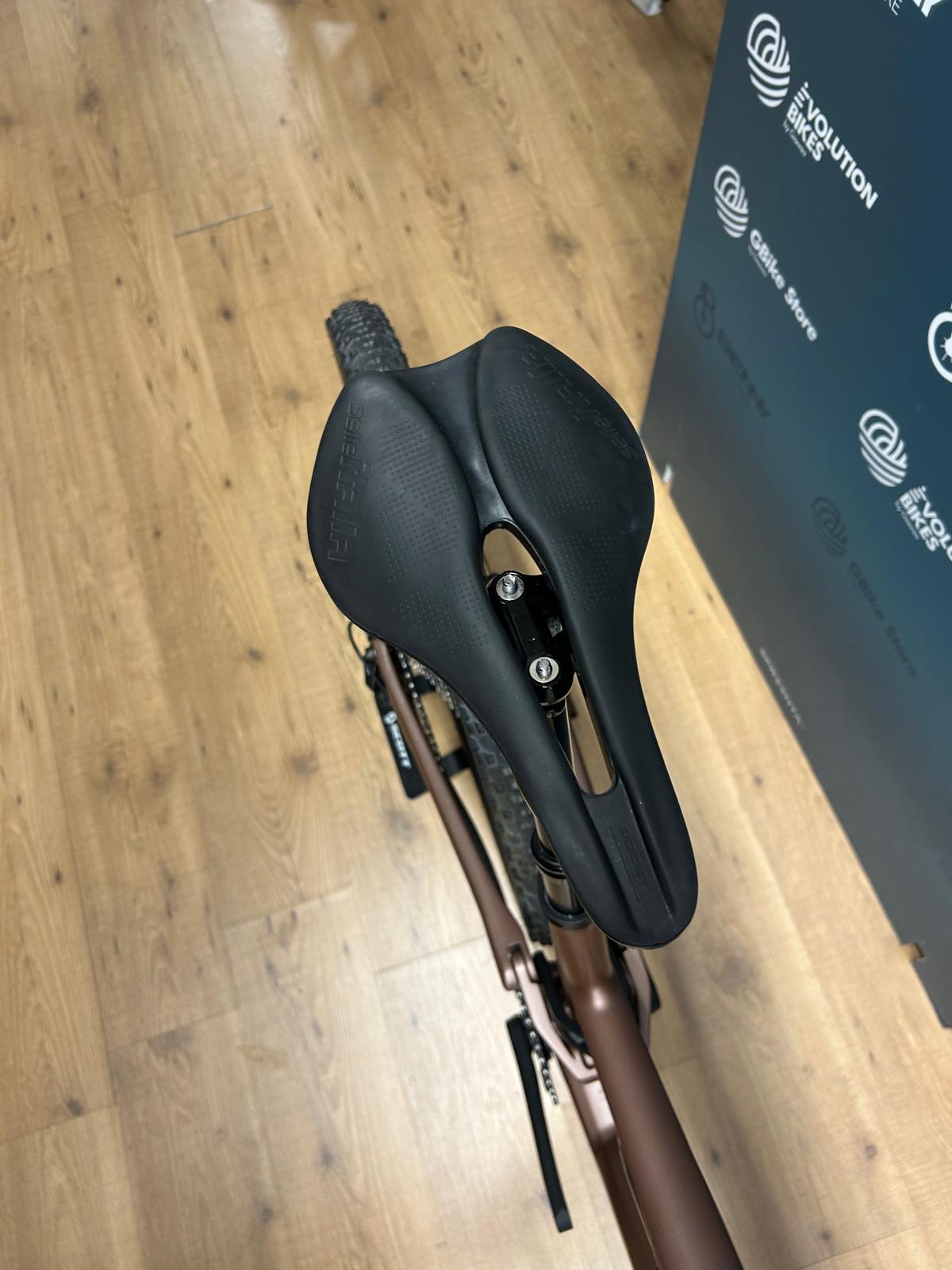 Megamo natywny rozmiar 10 L - Używany