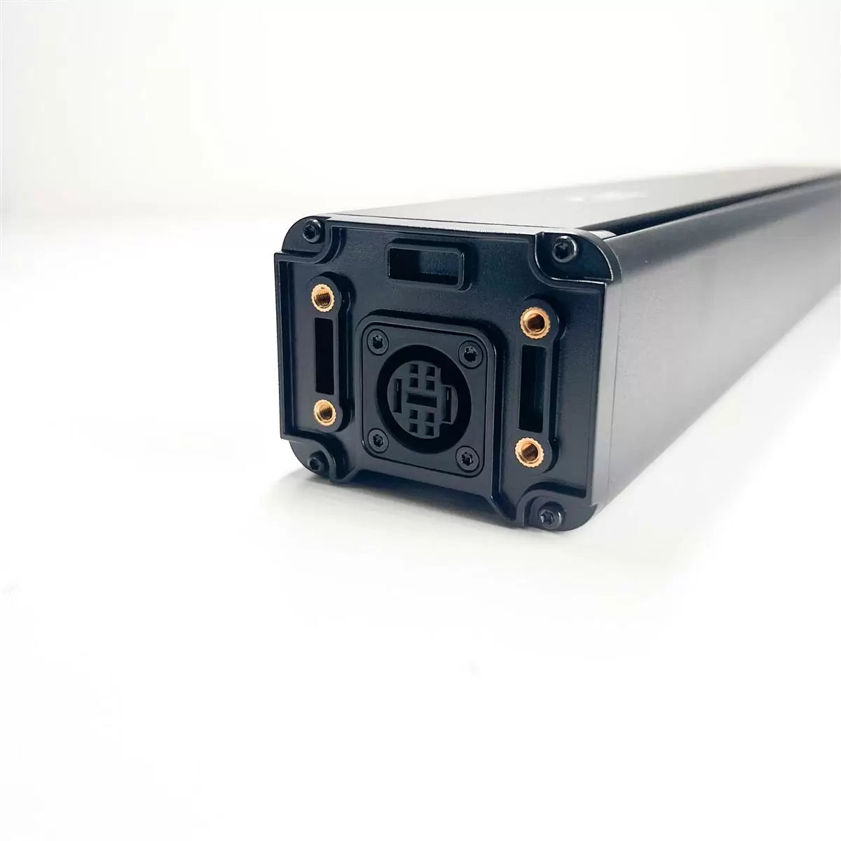 Husqvarna Simplo 720Wh G2 Shimano EP8 Round connector for carbon models since 2024