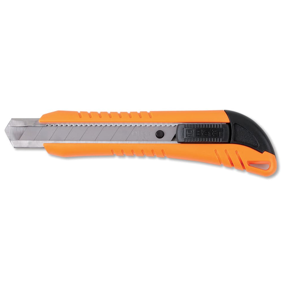 Plastic Cutter 170mm with 18mm High Blade and Pressure Lock