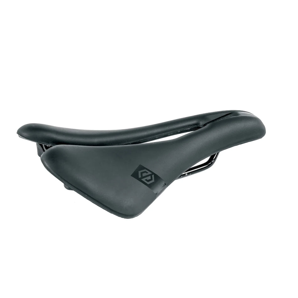 Skuad Oregon Saddle