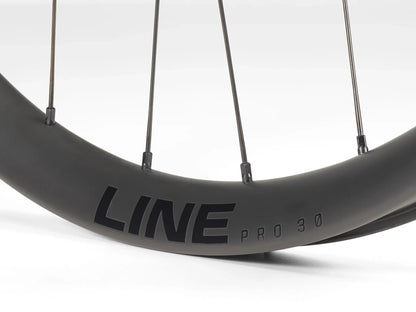 Bontrager Line Pro 30 TLR Boost 29 MTB -Räder