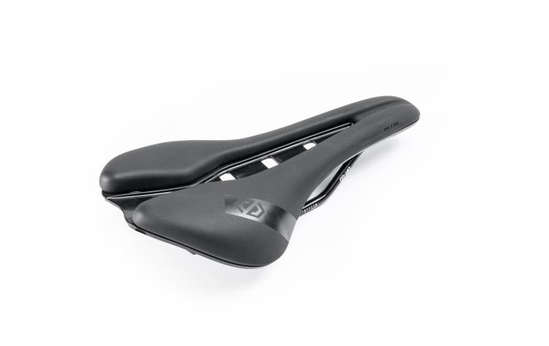 Skuad Falcon Saddle