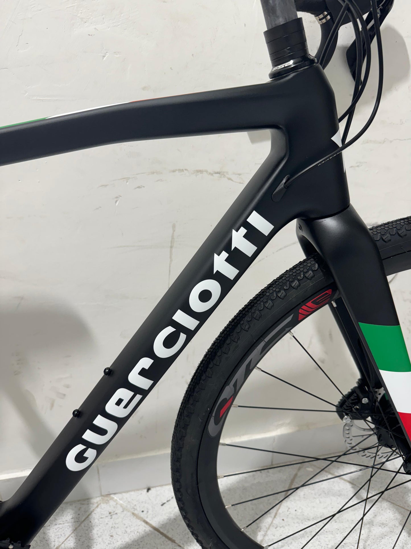 Guerciotti Brera Disc Custom Tricolore