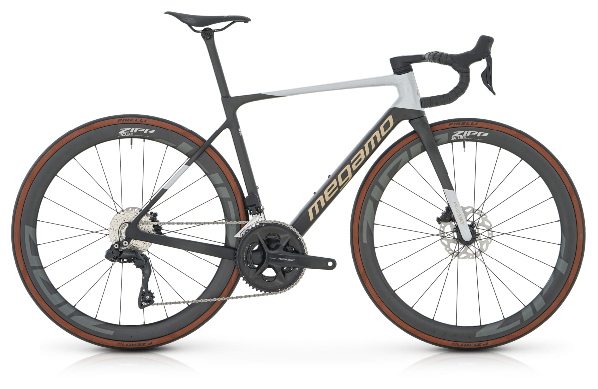 Megamo cría 15 cw (25)