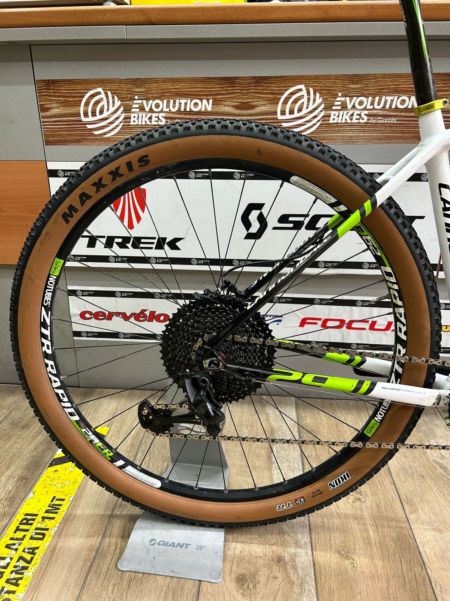 Cannondale F29 Factory Racing Größe L - verwendet