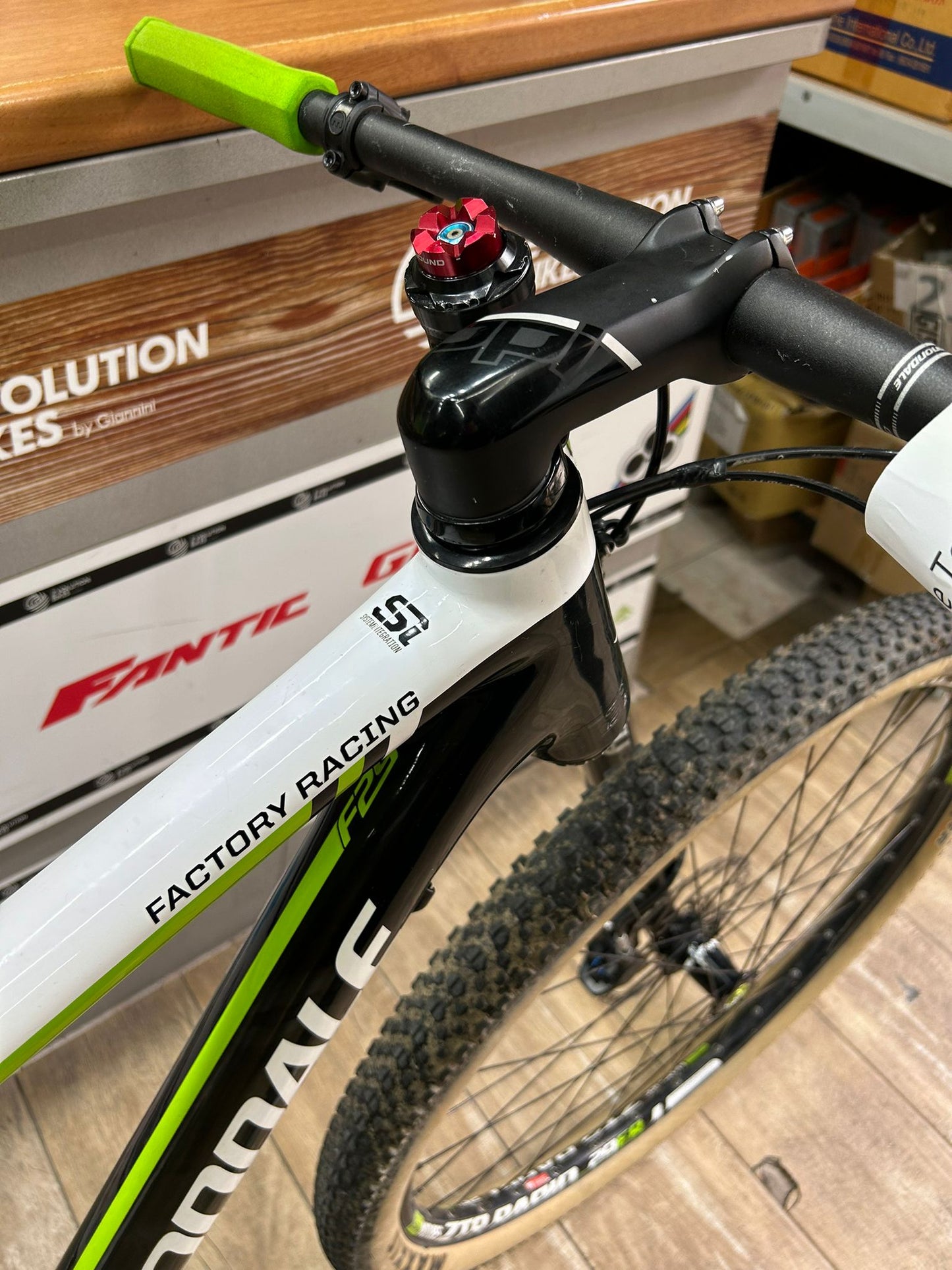 Cannondale F29 Factory Racing Grootte L - Gebruikt