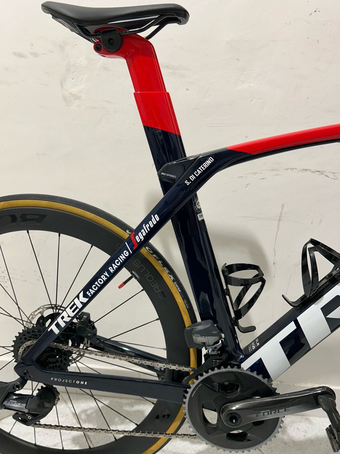 Trek Madone SLR 7 AXS Gen 6 Velikost 56 - Používá se