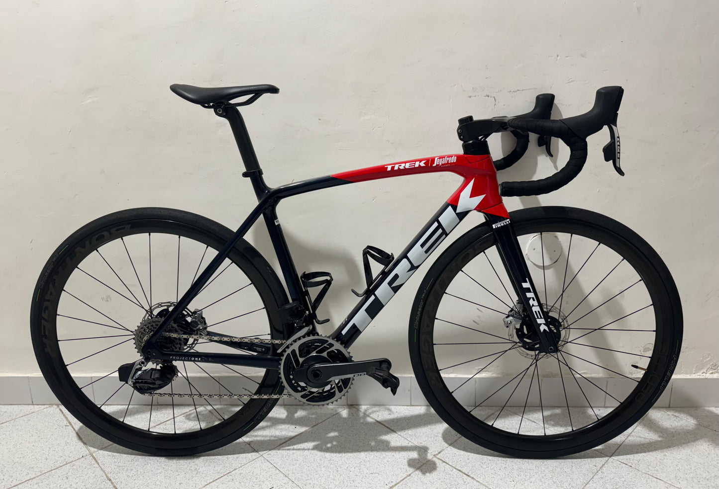 Trek Émonda SLR 9 AXS Taglia 54 - Usata