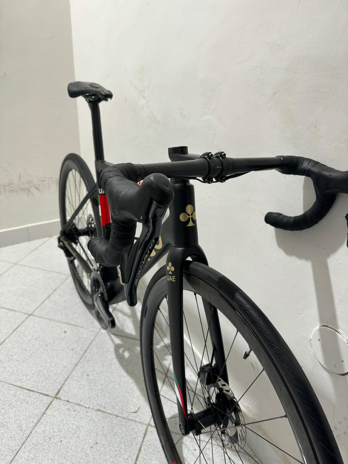 Colnago V3RS EMIRATES Taille 48S - Utilisé