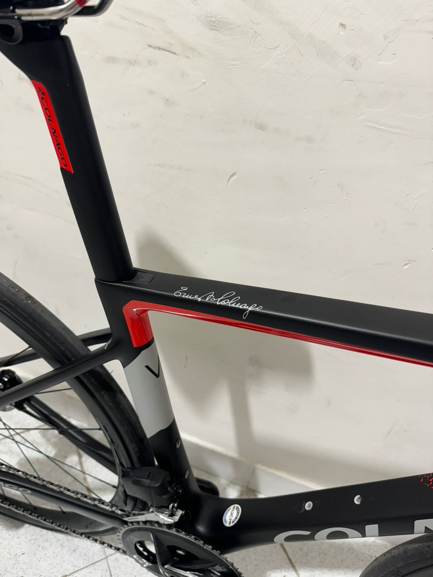 COLNAGO V3 DISC AXS Veľkosť 48s