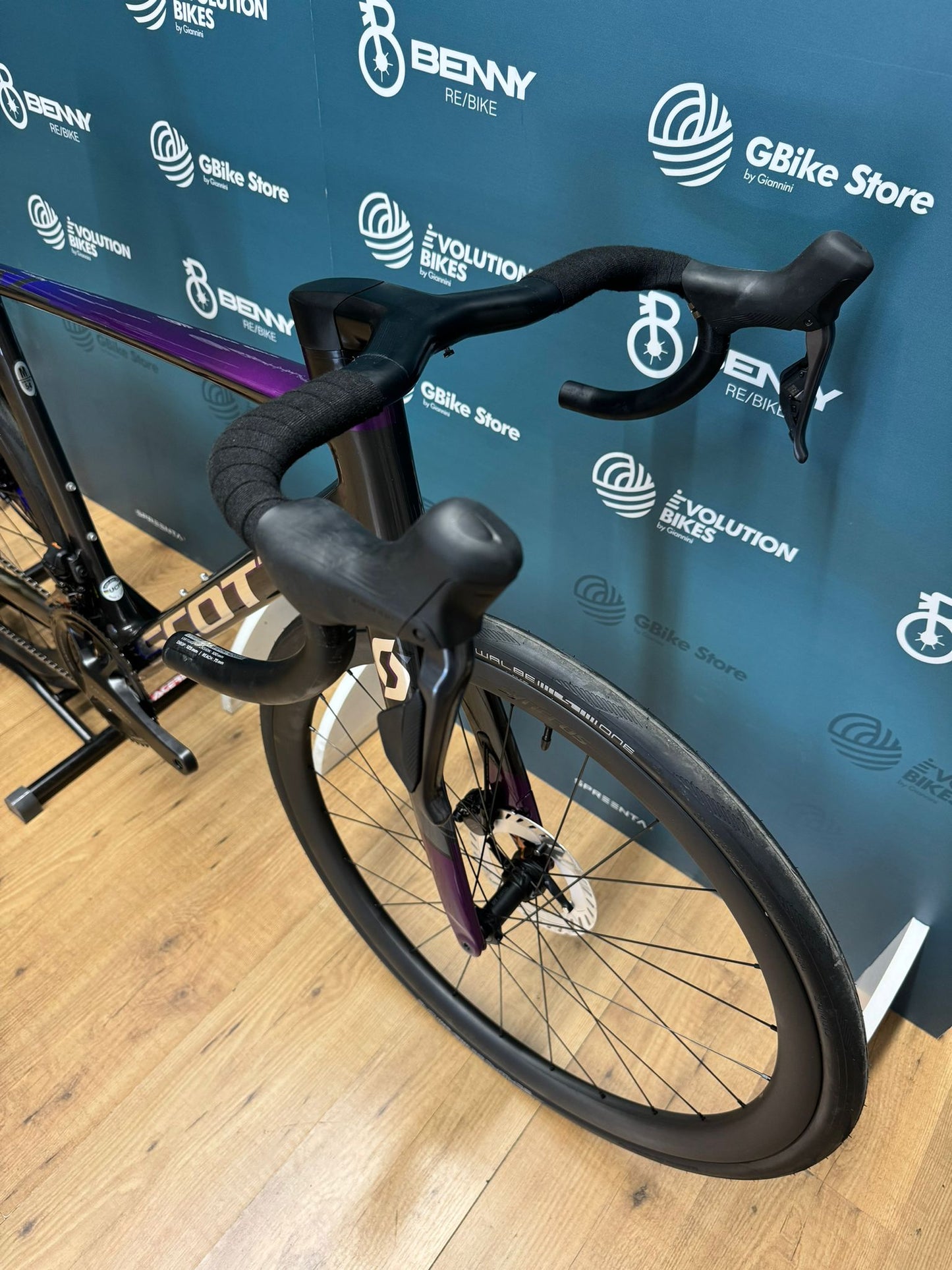 Scott Dodaj rozmiar naddźwięki RC 54 - używany