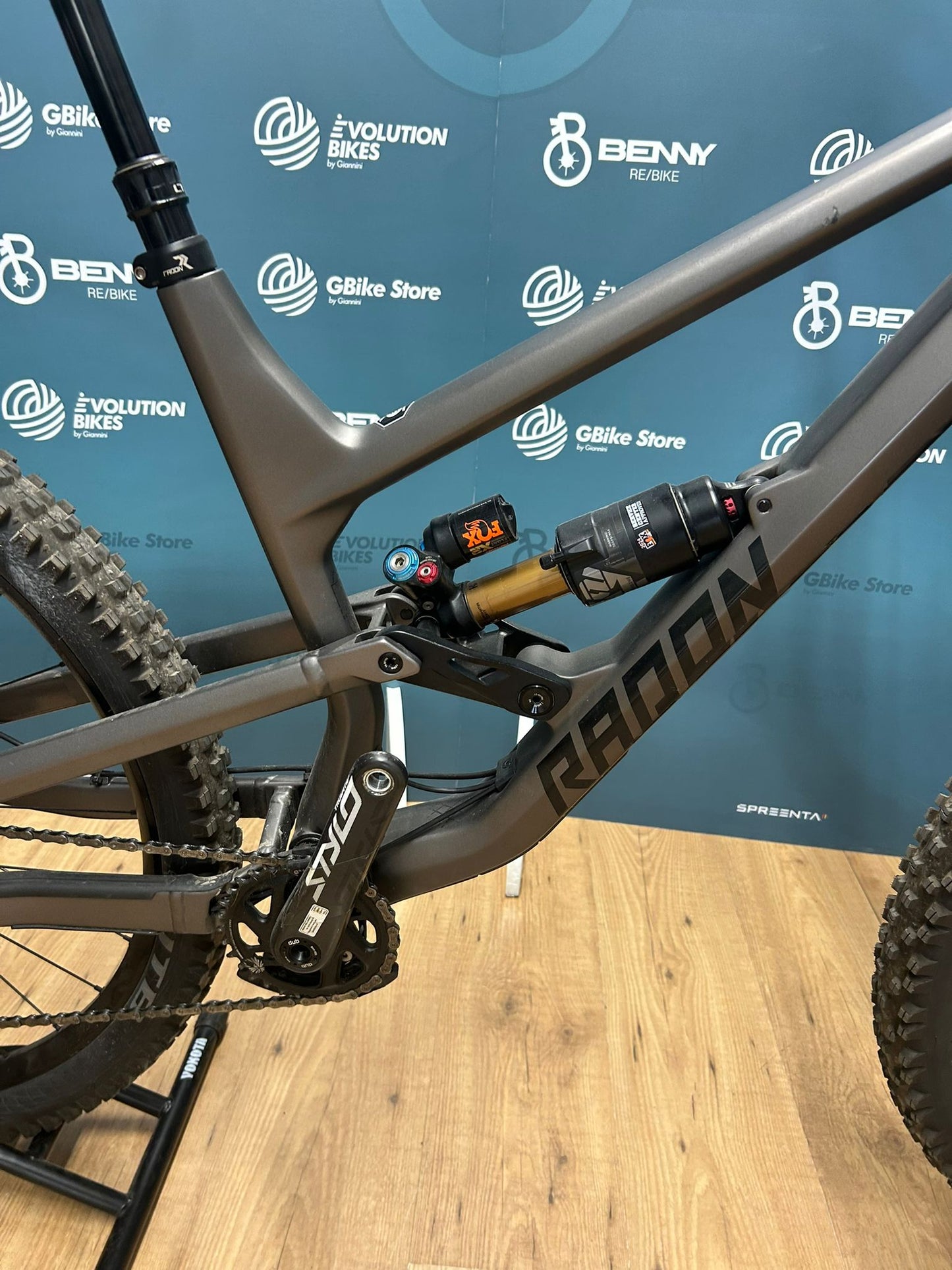 Radon Swoop Size L - Used