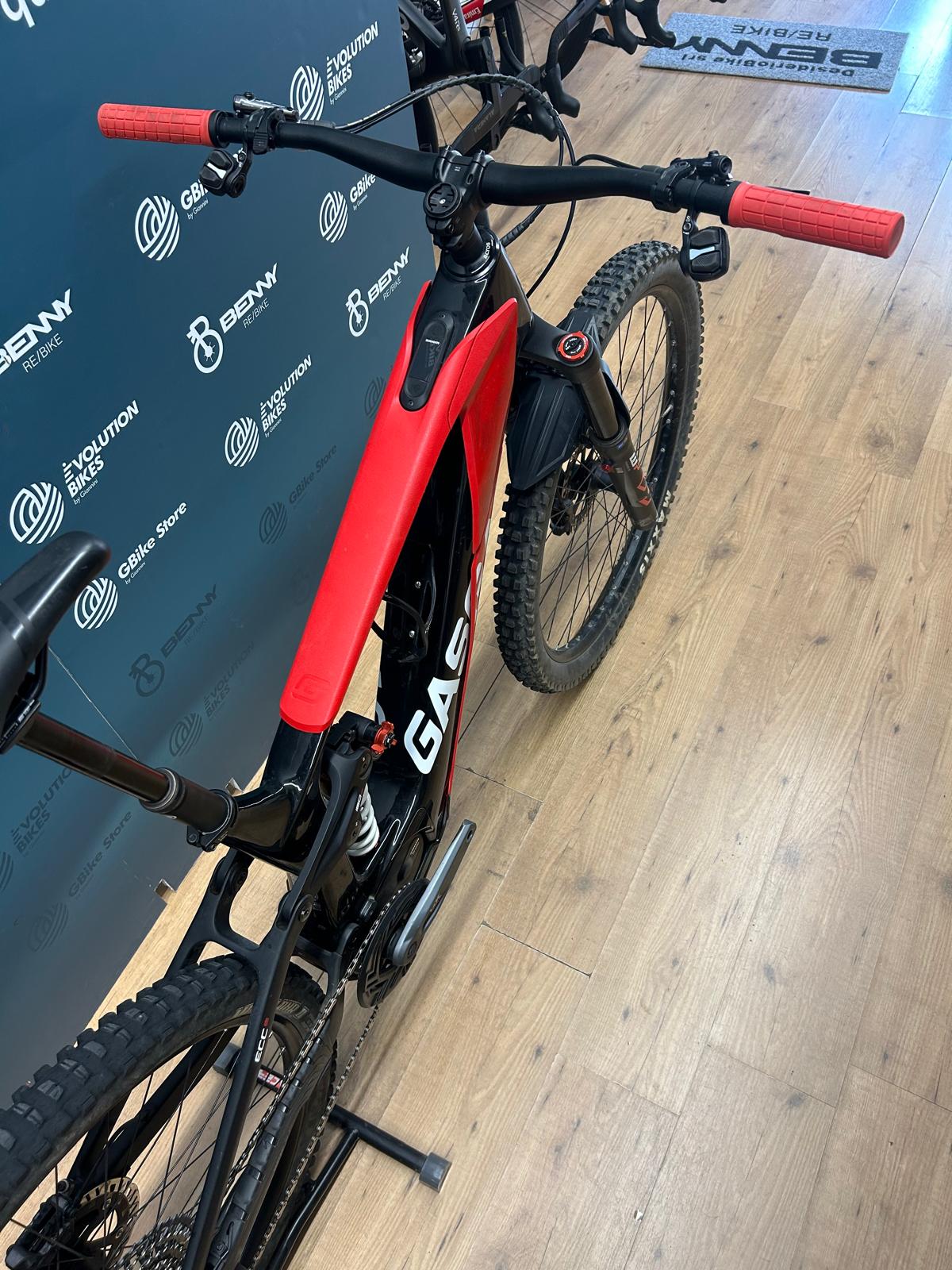 Gasgas etc. Taille M - Utilisé