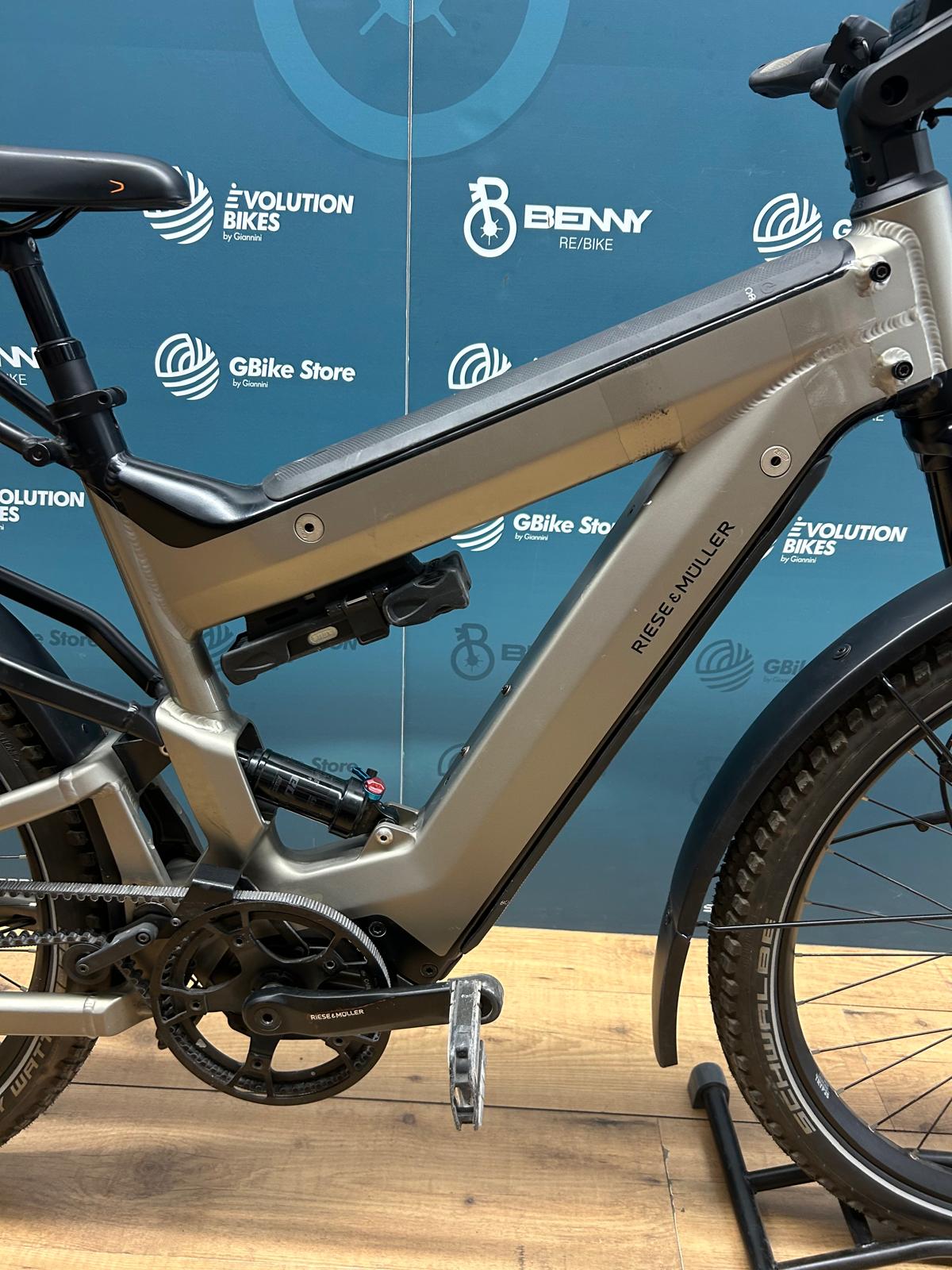 Riese &MErller Superdelite GT Touring HS Cut M - Gebraucht