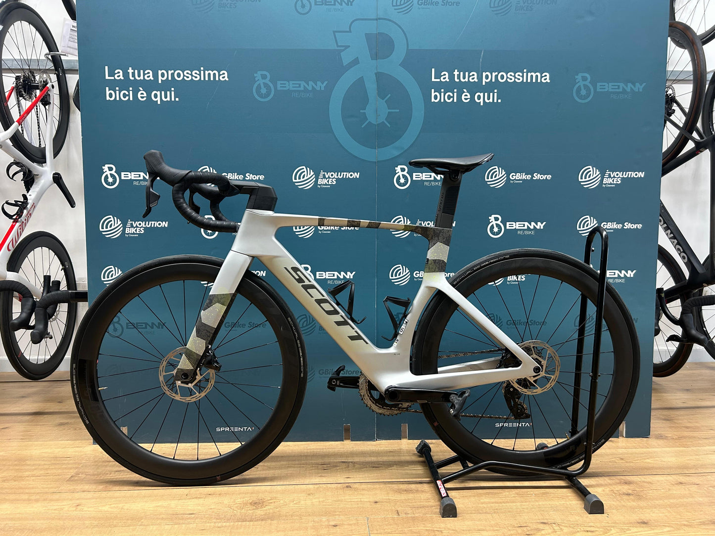 Scott Foil RC 30 Axs (ruedas de actualización) Tamaño S - Usado
