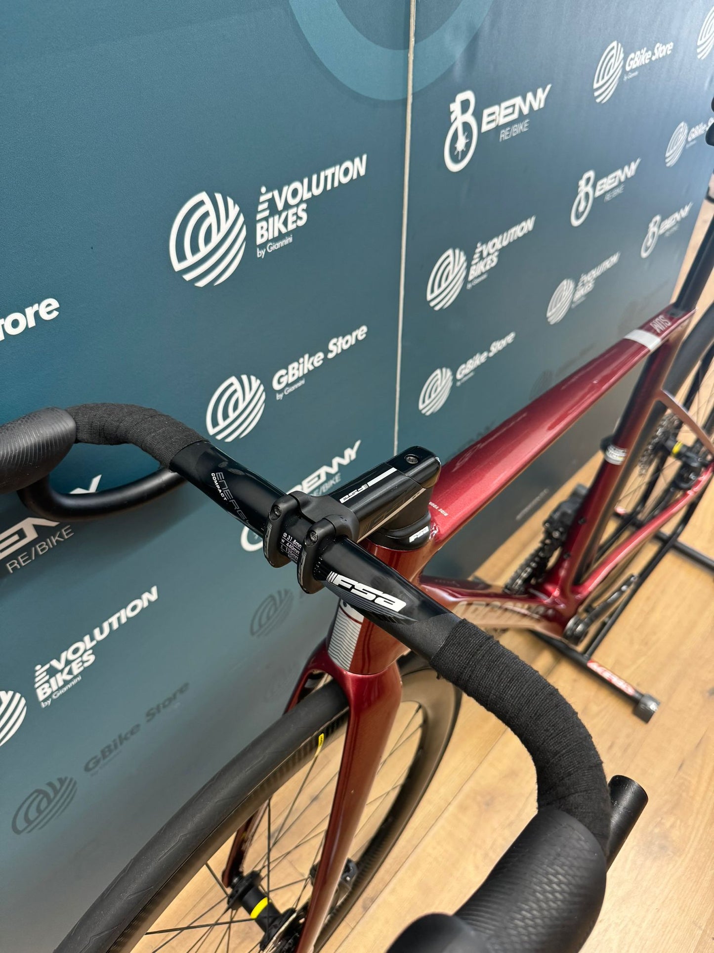 Argon 18 SUM SRAM Force Etap Axs Size M - Used