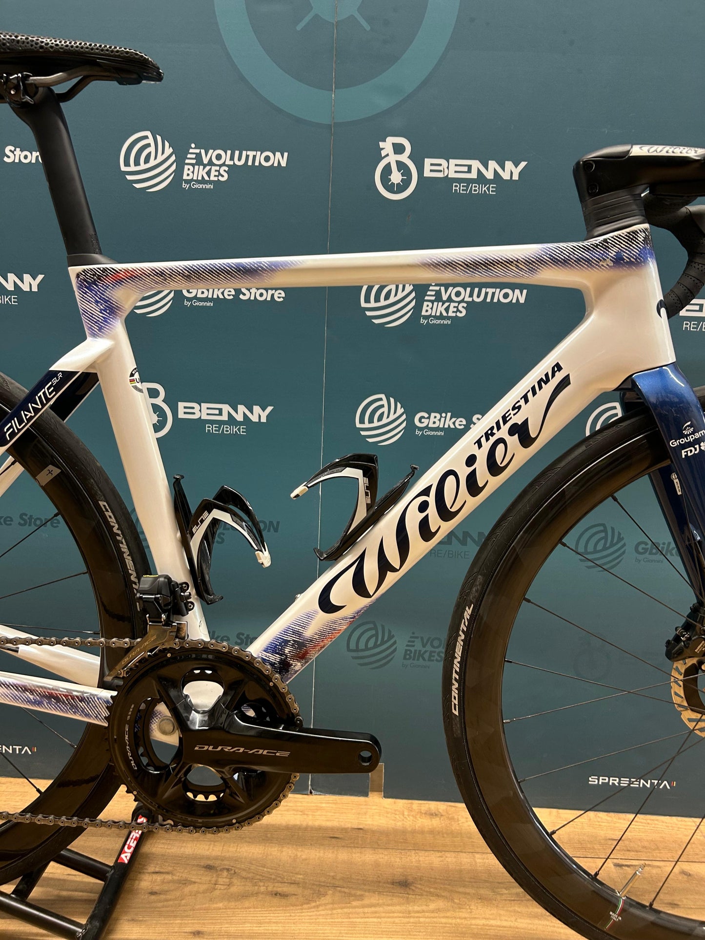 Wilier Filante SLR Groupama FDJ Team Taglia M - Usata