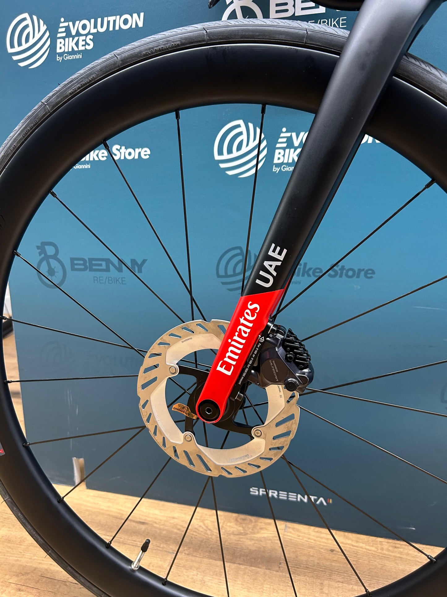 Colnago V4RS UAE Emirates Taglia 510 - Demo Test