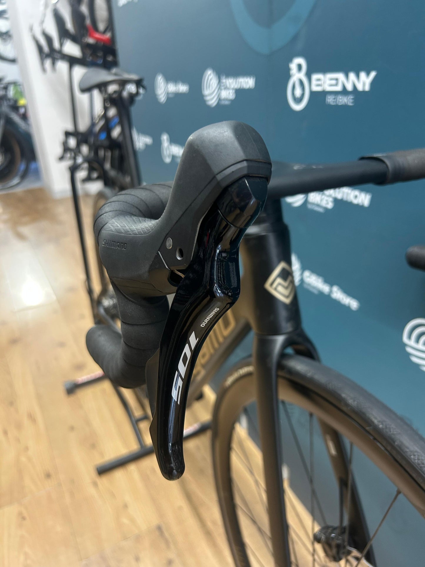 Megamo raise  Size S - Used