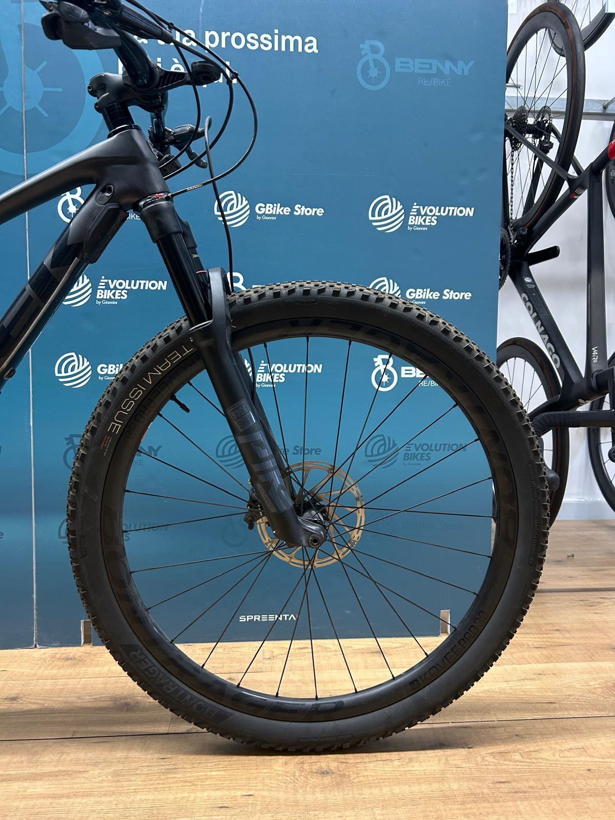 Trek Top Fuel AXS Taglia M - Usata