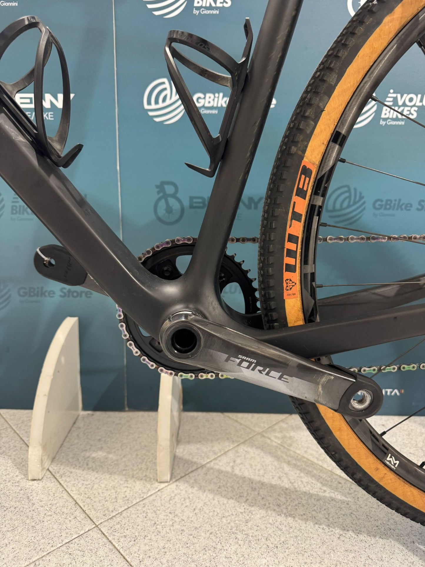 Tamaño de grava Cube Nuroad XL - Usado