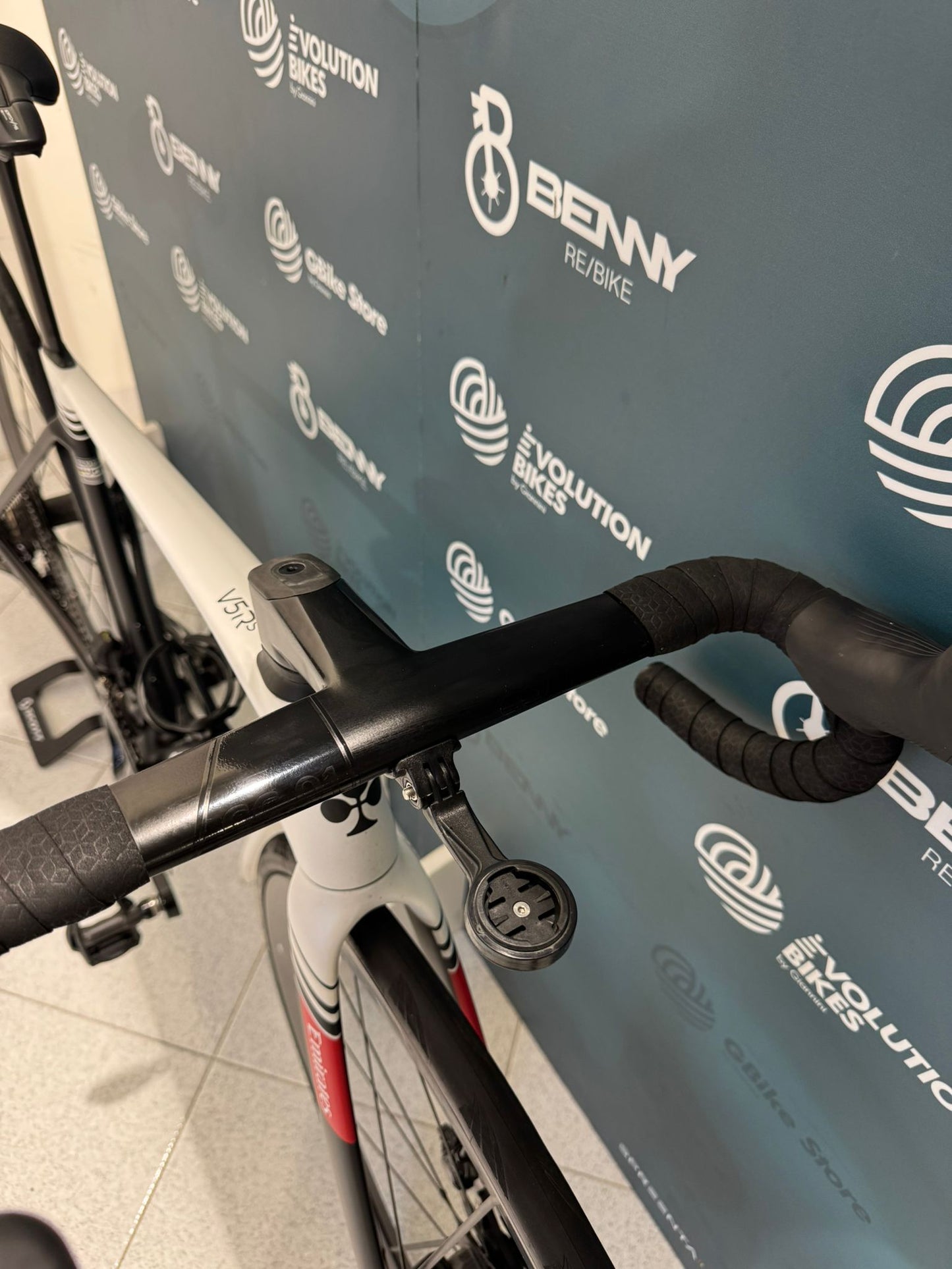 Colnago V5Rs Dura-Ace R9270 Di2 12v, lekki, rozmiar 45,5 - używany