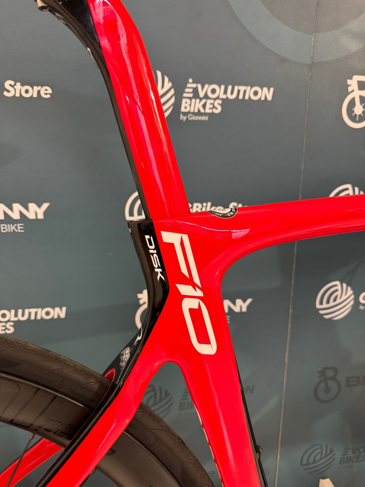 Pinarello Dogma F10 Disc AXS rozmiar 54 - Używany