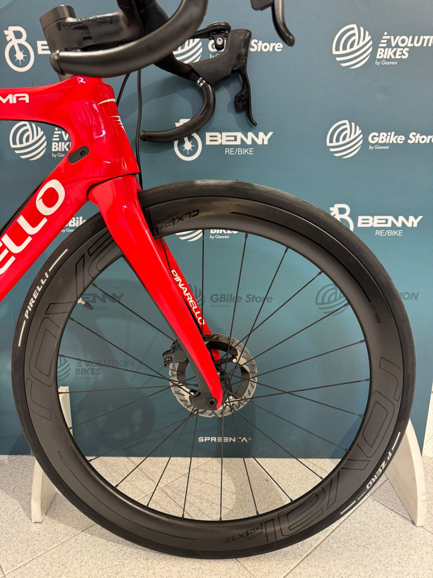 Pinarello Dogma F10 Disc AXS rozmiar 54 - Używany