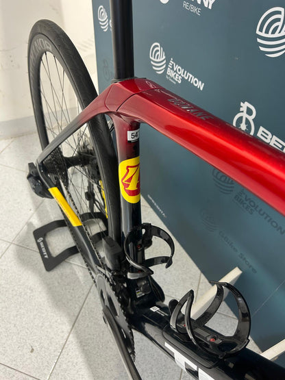 Trek Domane SLR 7 AXS RD-BL Taglia 54 - Usata