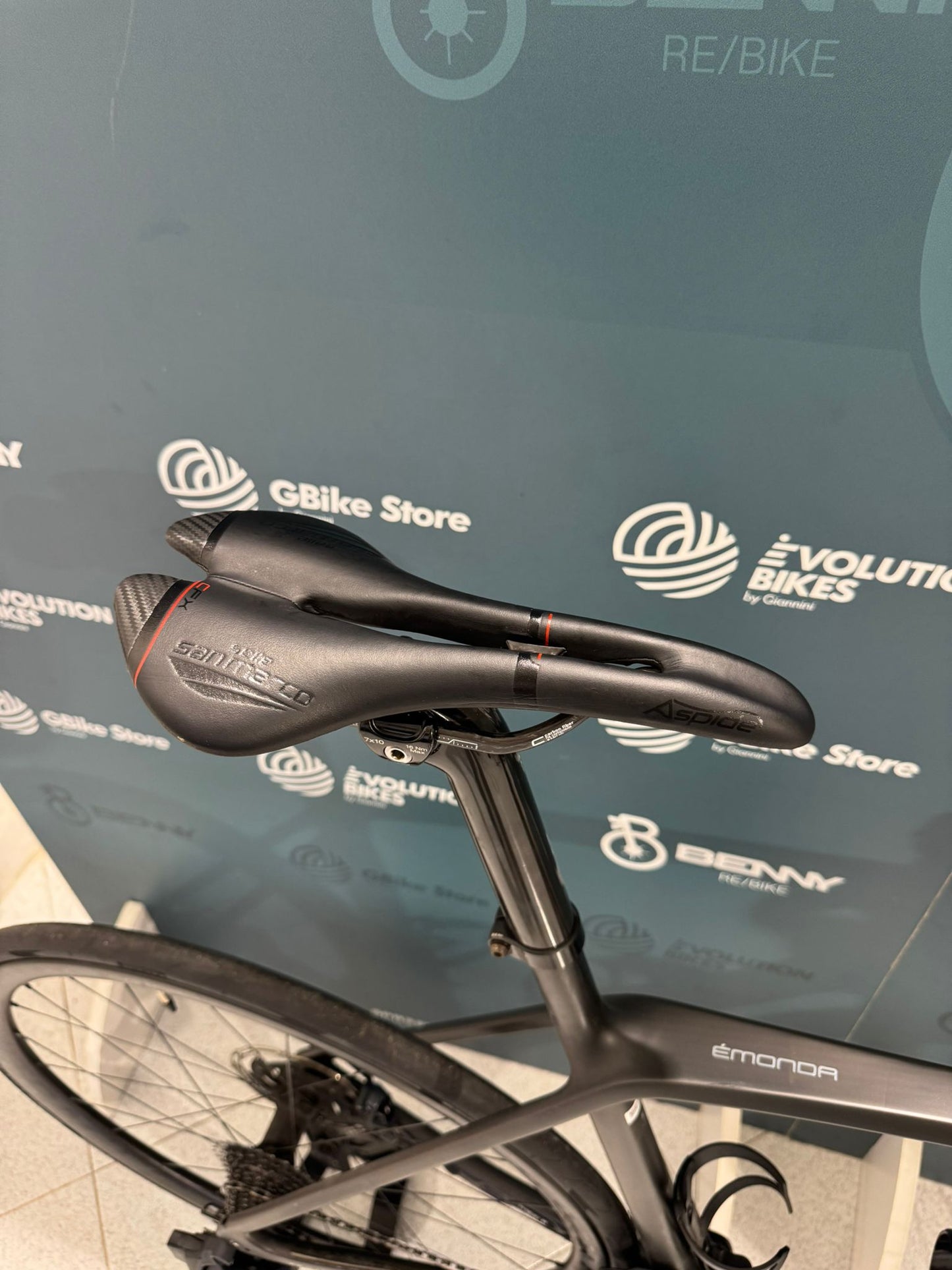 Trek Émonda SLR 7 AXS Taille 56 - Occasion