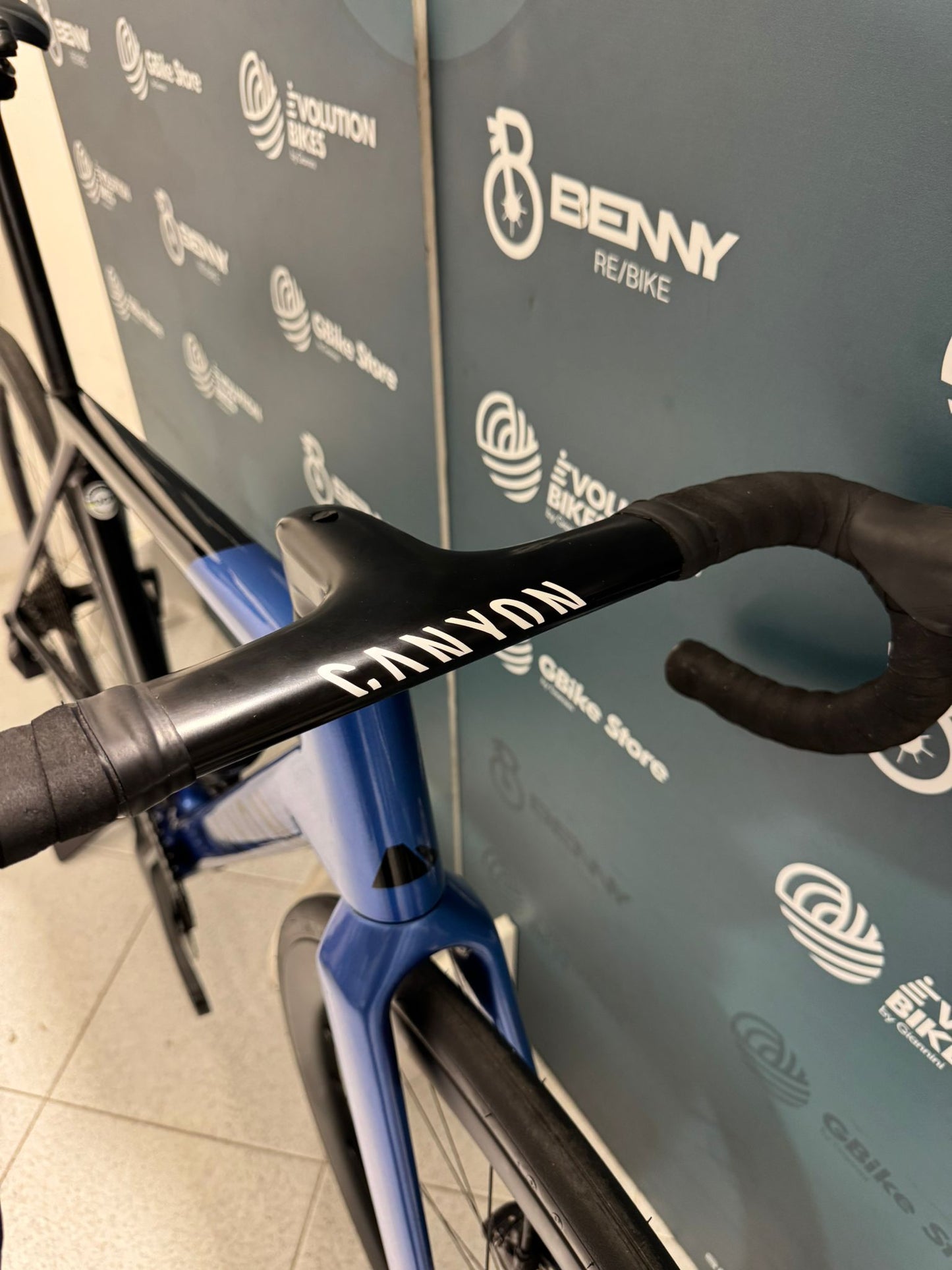 Rozmiar Canyon Ultimate CF SL 8 Aero S - Używany