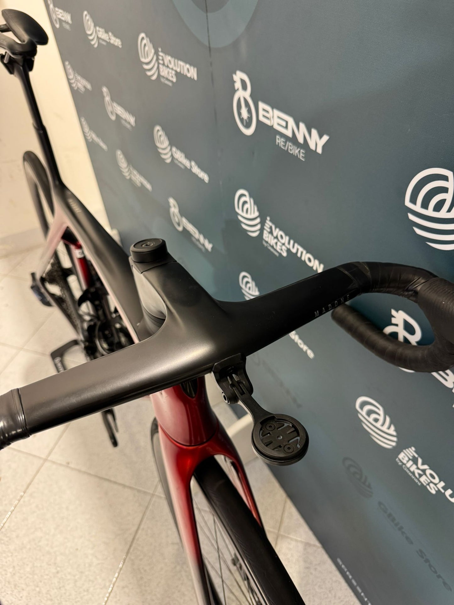 Trek Madone SLR 7 Gen 7 AXS Rozmiar 54 - Używany