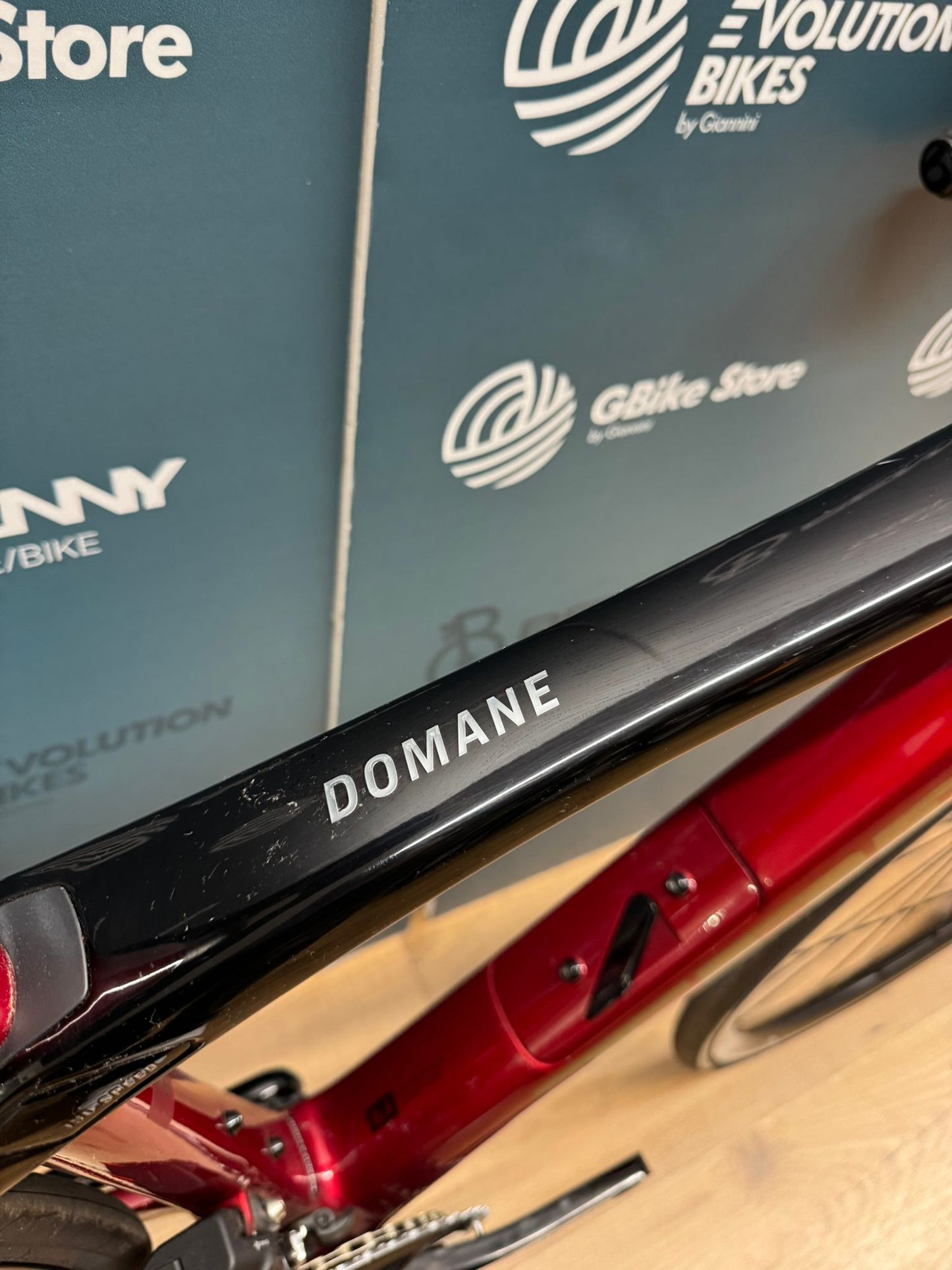 Trek Domane SL 6 AXS Disc Größe 47 - Demo