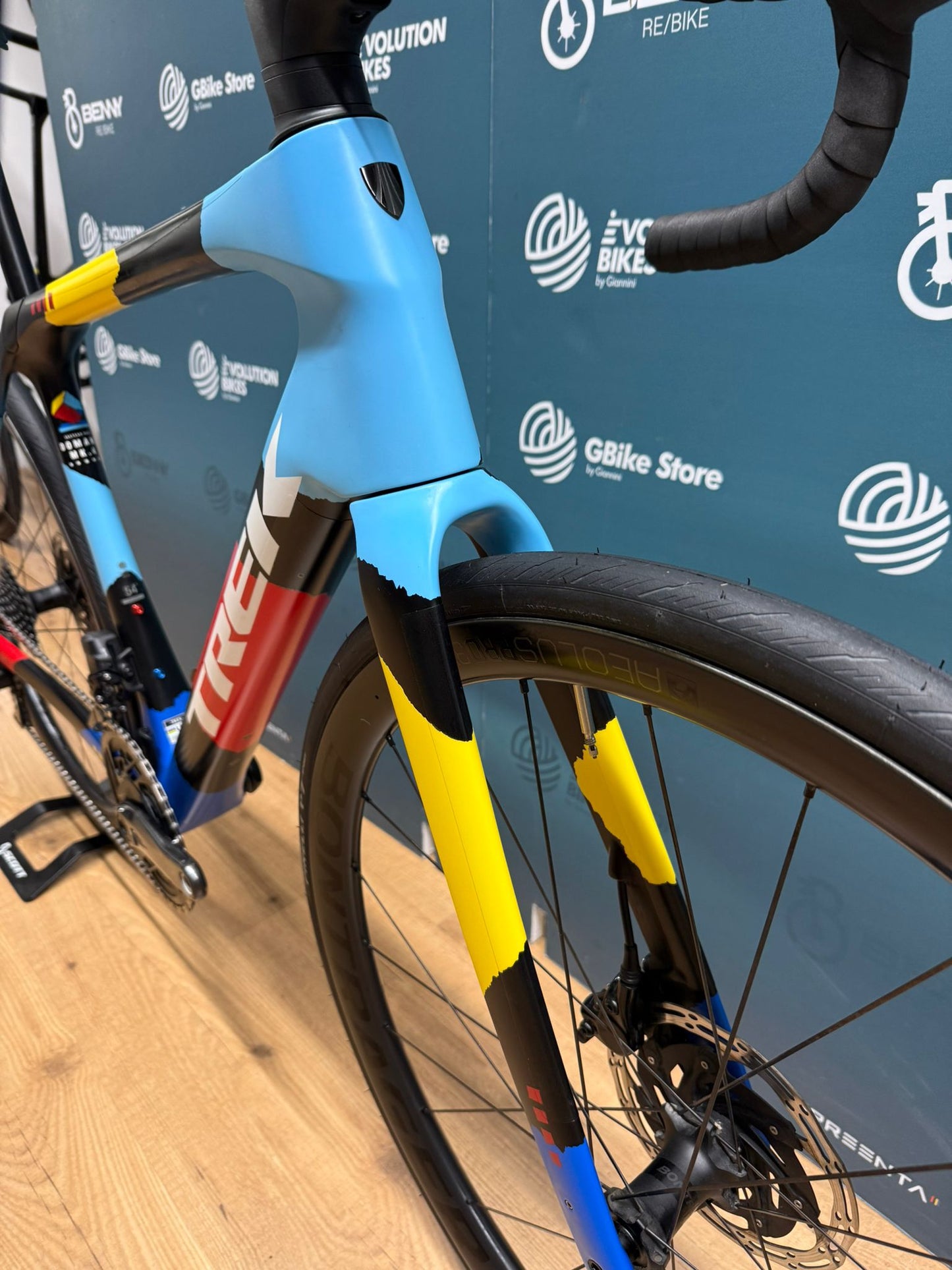 Trek Replika Domane SLR 7 AXS Team, rozmiar 54 - Używana