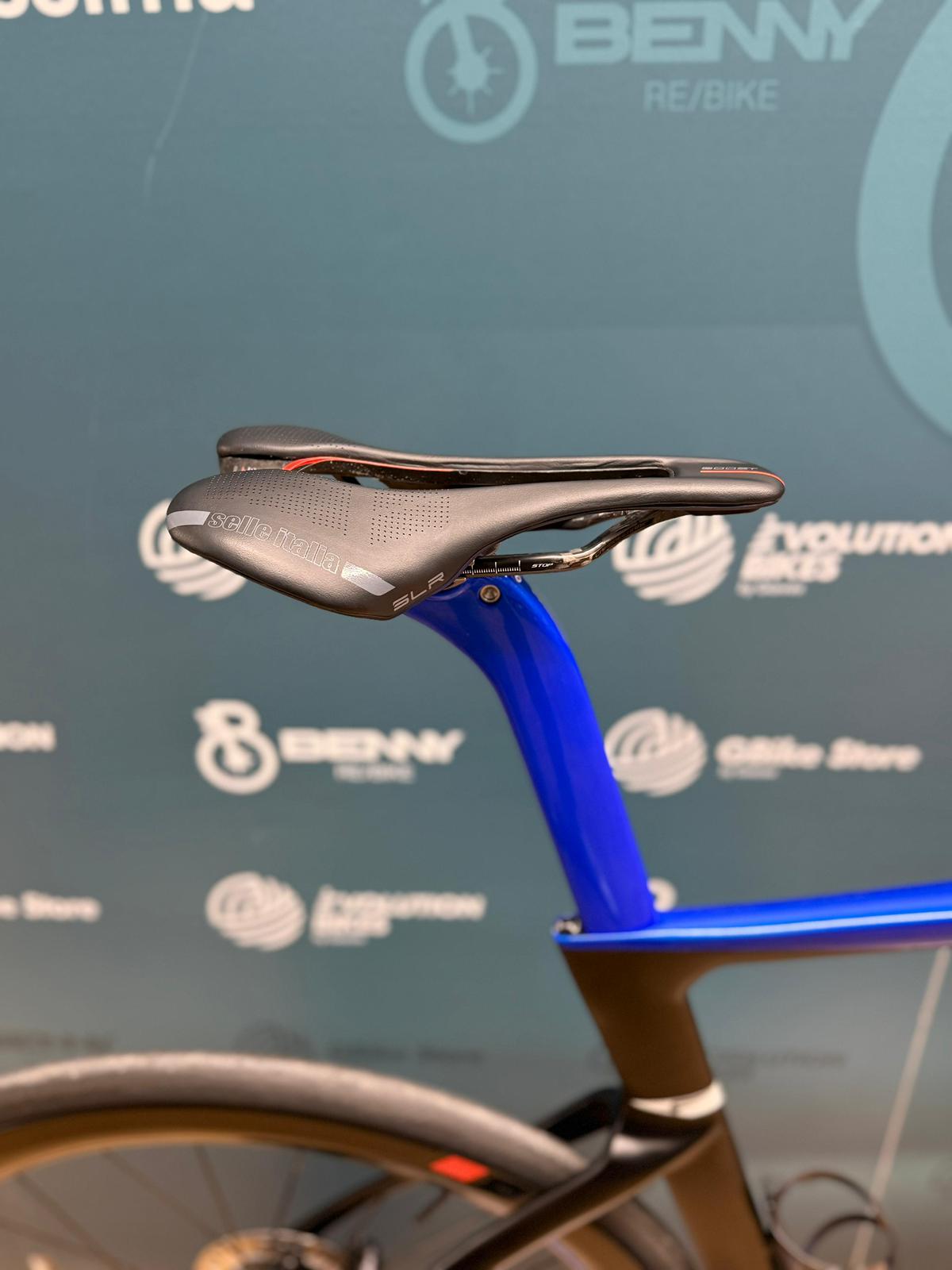 Pinarello Dogma F Ultegra Di2 12v Tamaño XL - Usado