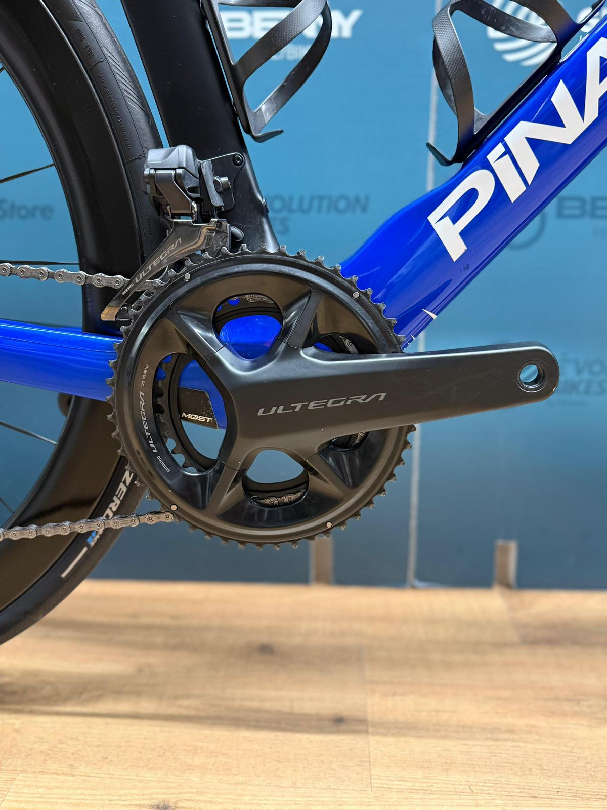 Pinarello Dogma F Ultegra Di2 12v Tamaño XL - Usado