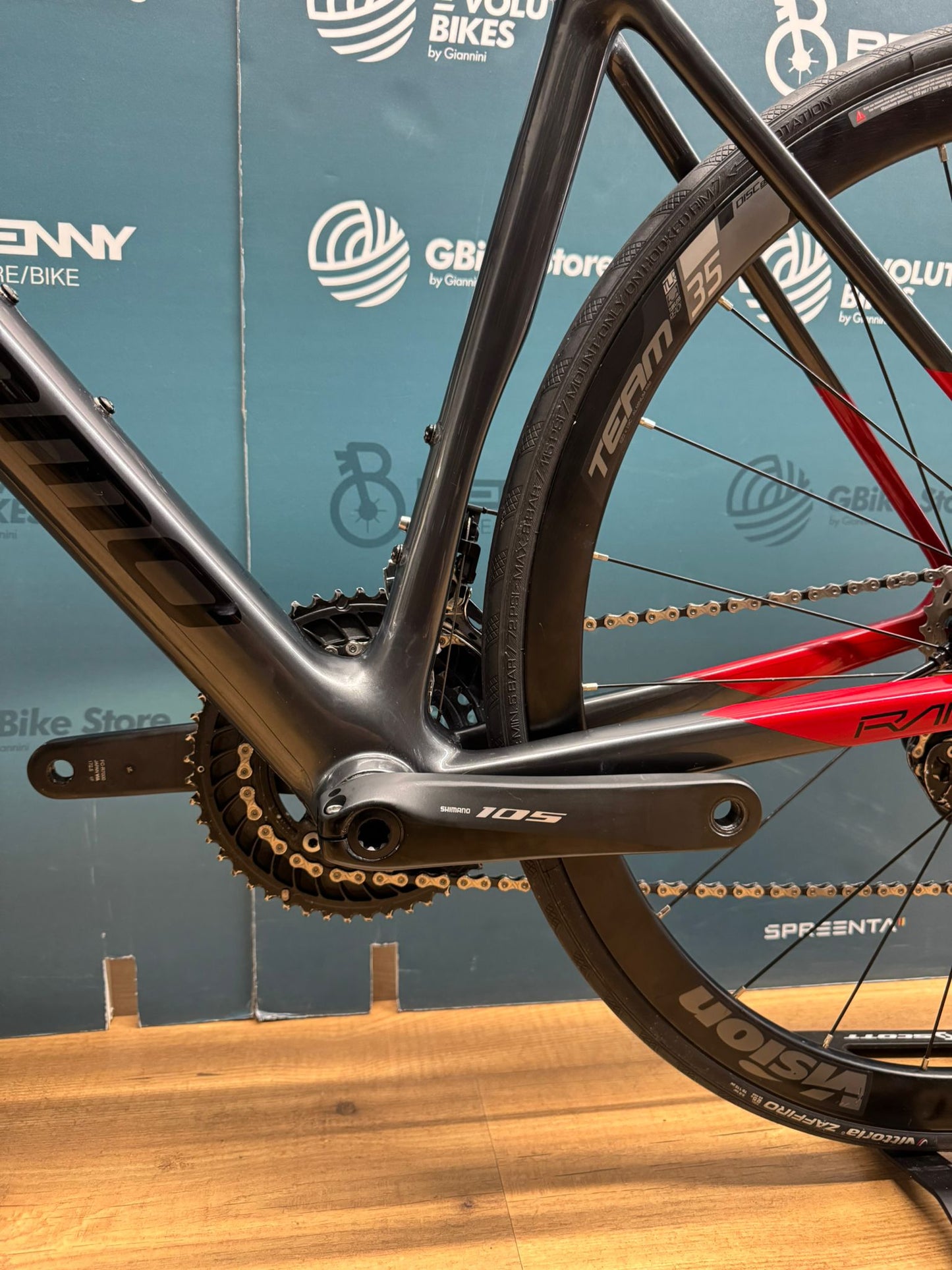 Megamo Raise Disc Cut S - Utilisé