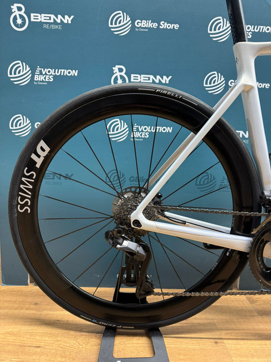 Colnago V4Rs Ultegra Di2 12v Size 550 - Used