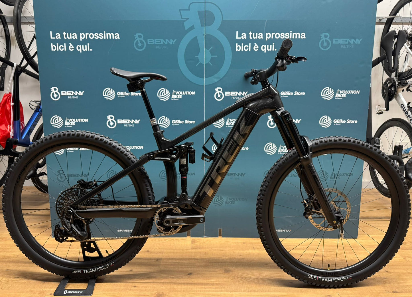 Trek Schiene 9,9 x 0 AXS Größe M - Gebraucht