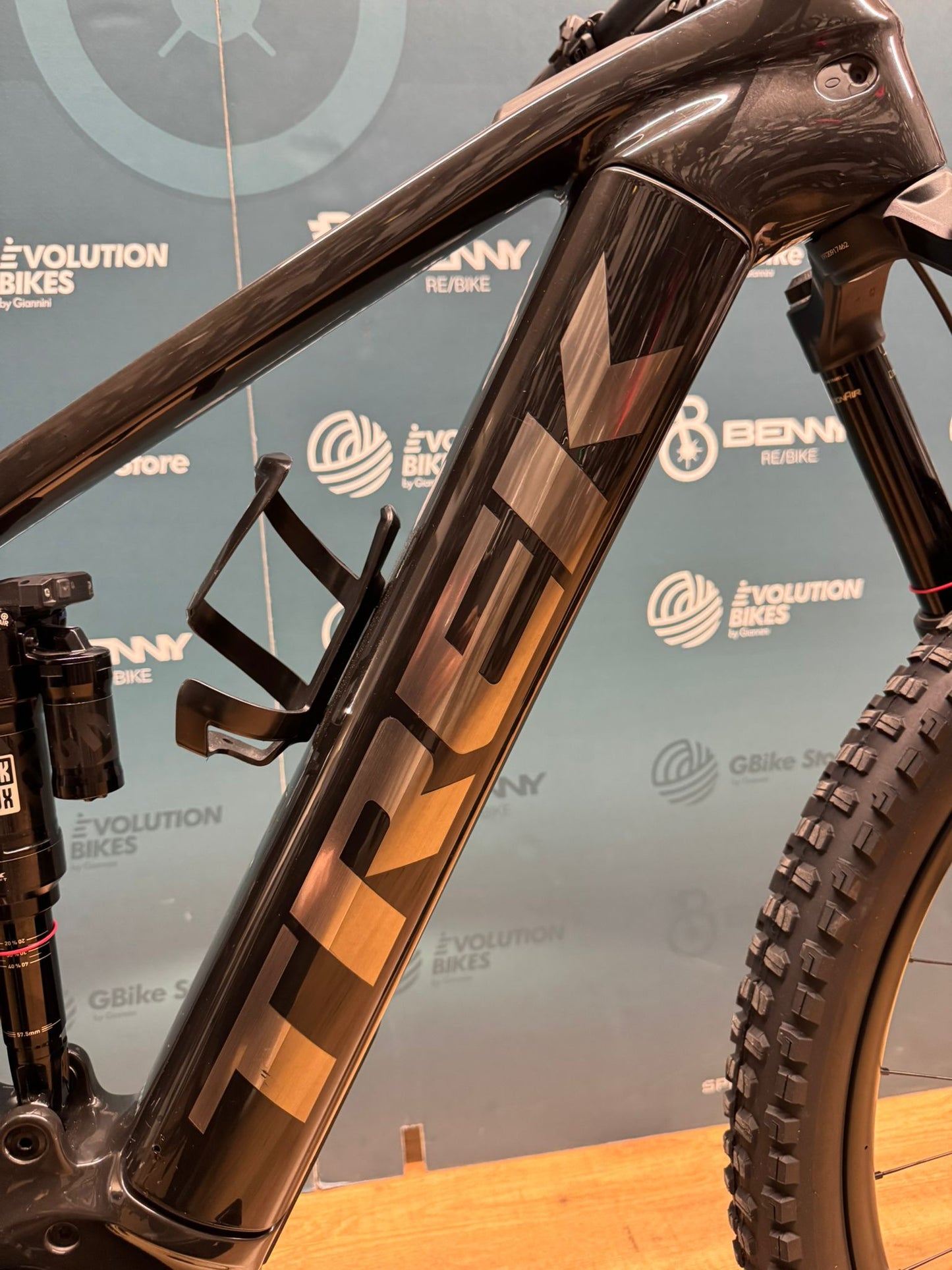 Trek Schiene 9,9 x 0 AXS Größe M - Gebraucht