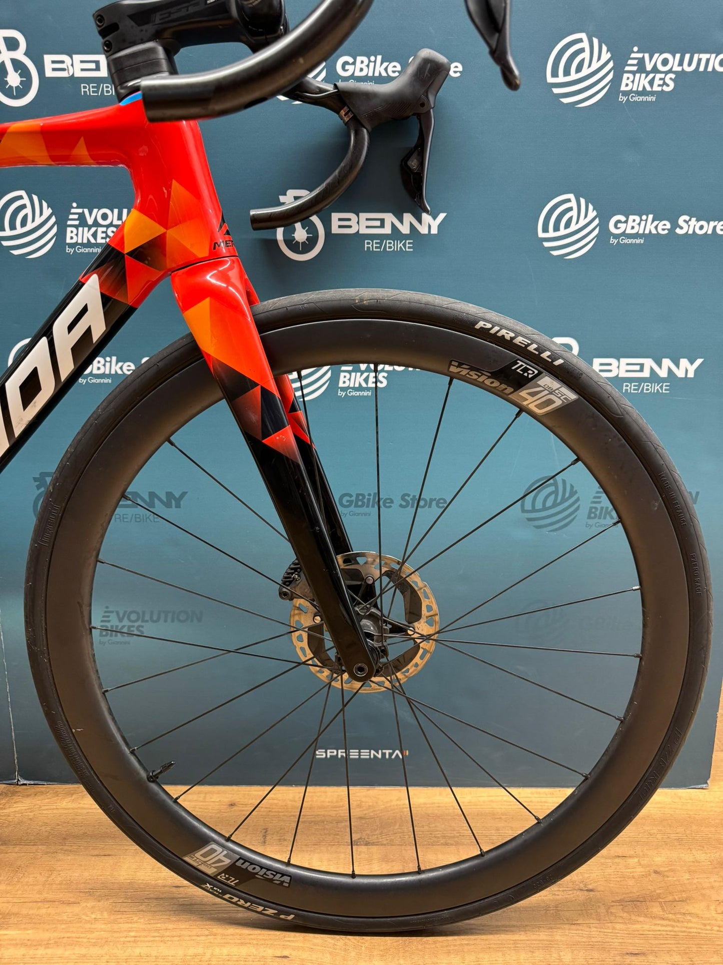 Merida-Skulptur Bahrain siegreiche Größe M - Gebraucht