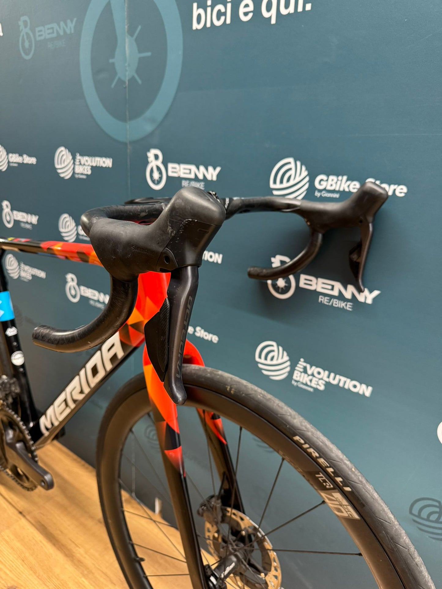 Merida-Skulptur Bahrain siegreiche Größe M - Gebraucht