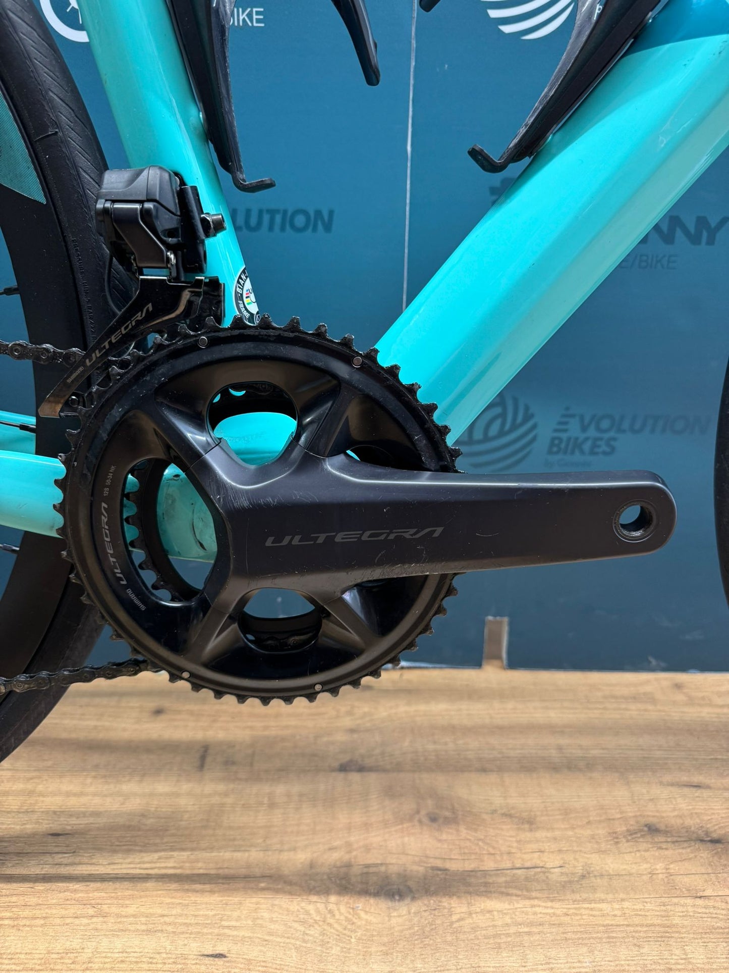 Bianchi Infinito Disc Ultegra Di2 12v Rozmiar 53 - Używany