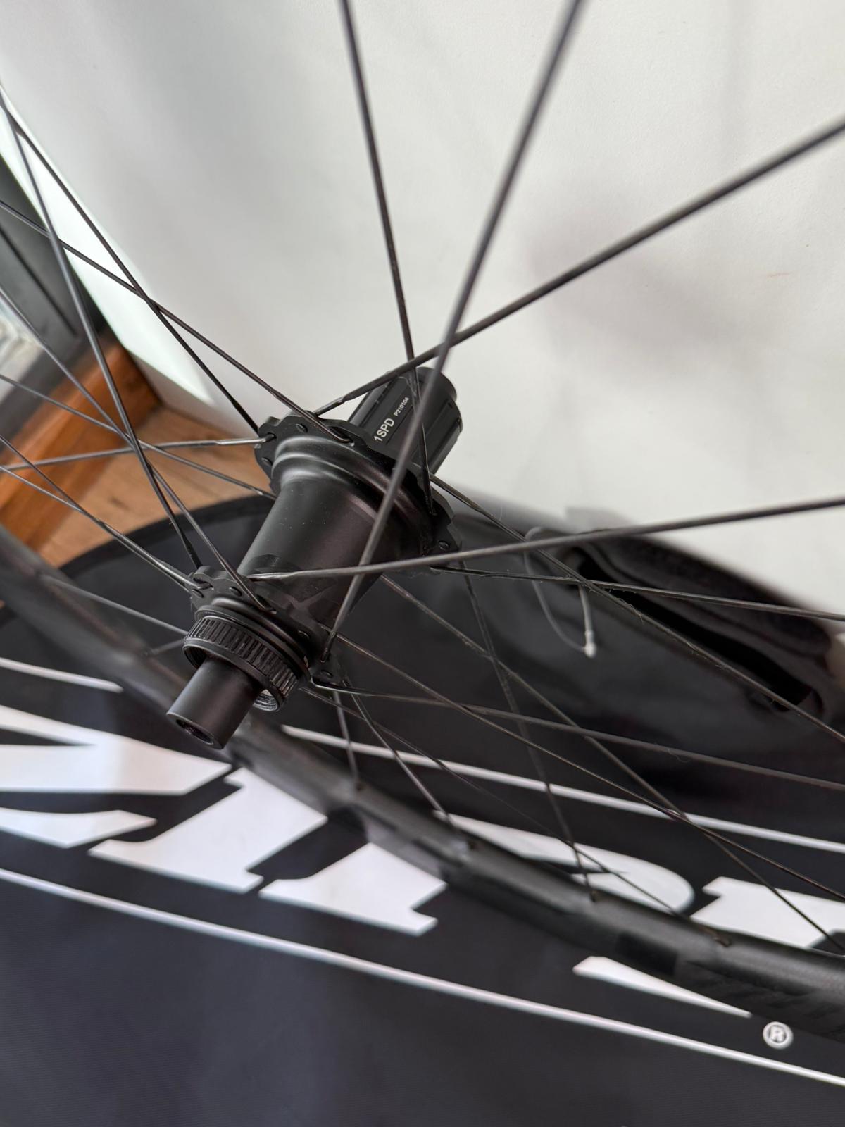 Kółka Zipp 353 NSW bez haka - DEMO