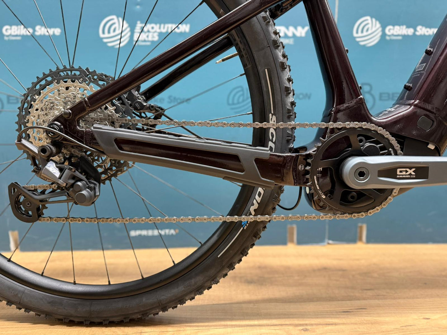 Powerfly+ 8 Jan 5 - DEMO TEST - Size M