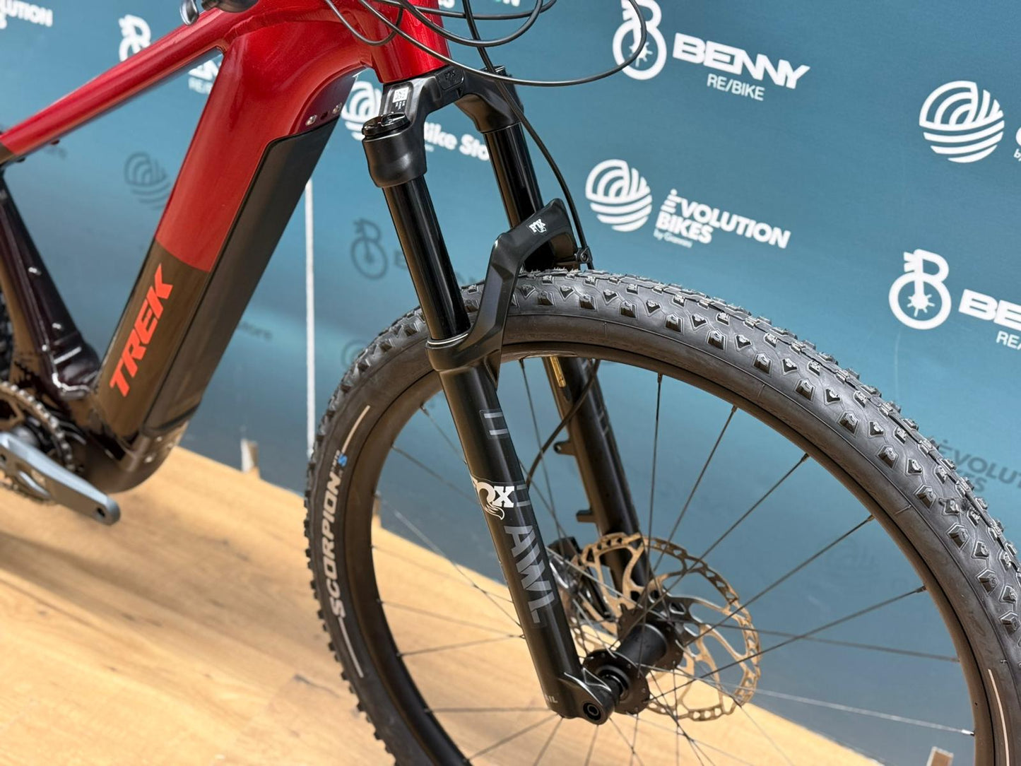 Powerfly+ 8 Jan 5 - DEMO TEST - Size M