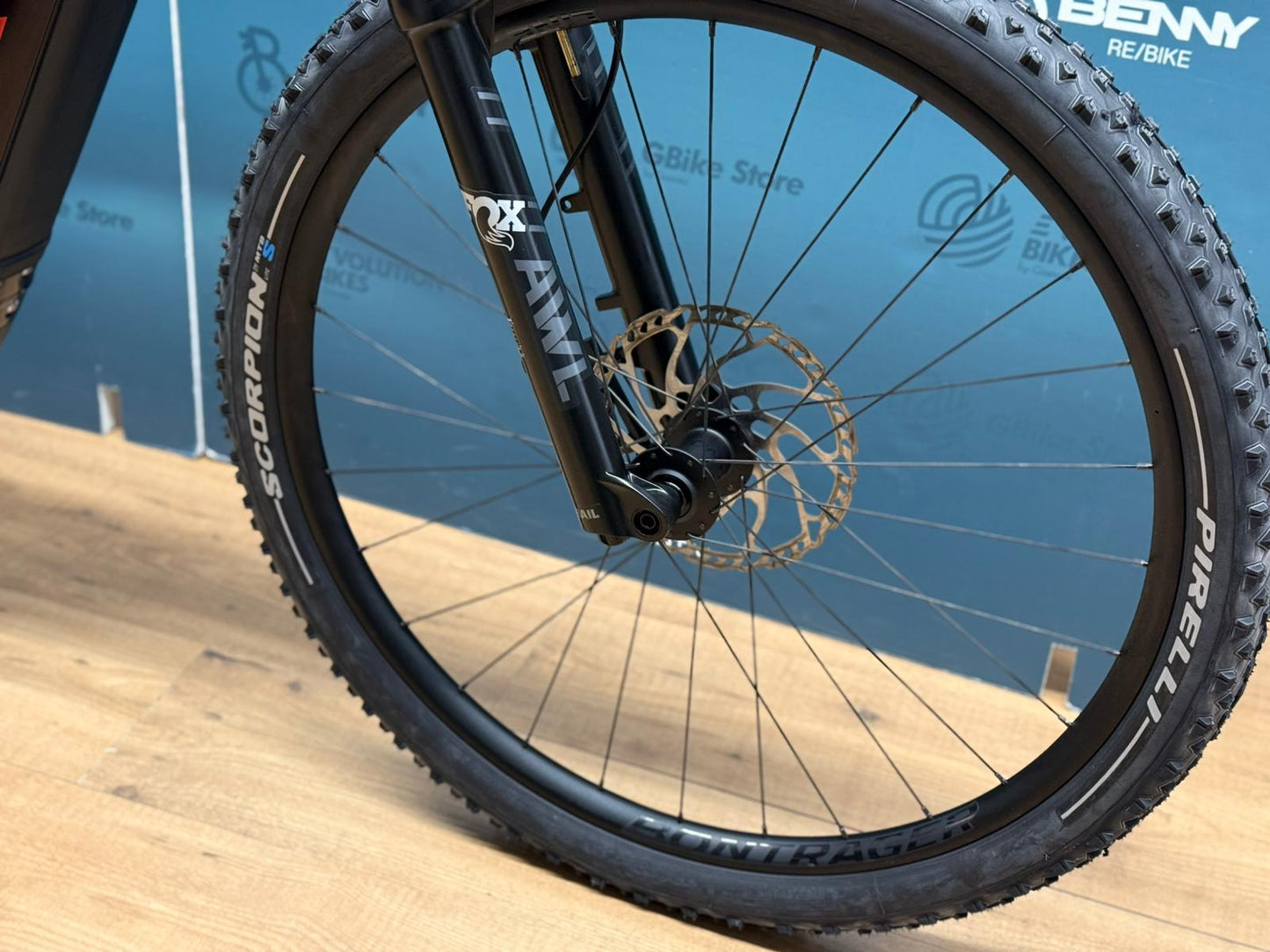 Powerfly+ 8 Jan 5 - DEMO TEST - Size M