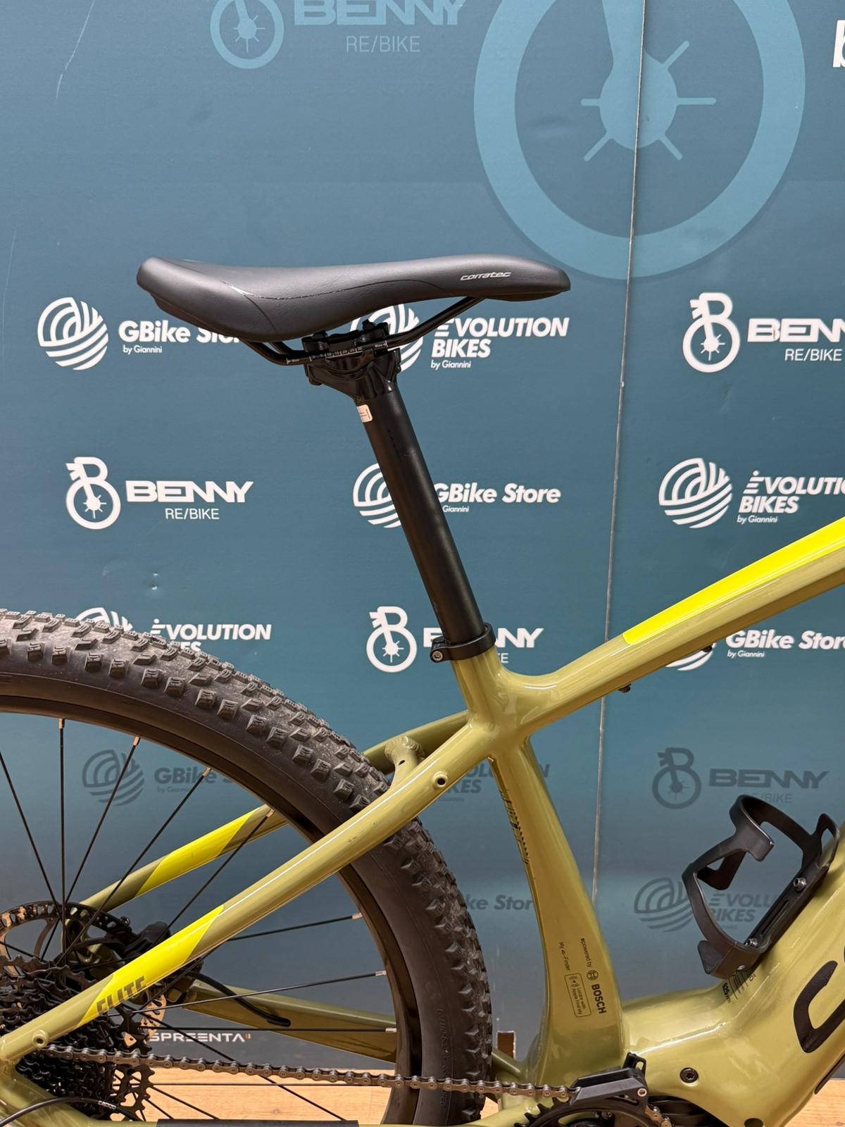 Corratec E-Power X-Vert LTD GENT 750 Wh, rozmiar 44 - test demonstracyjny